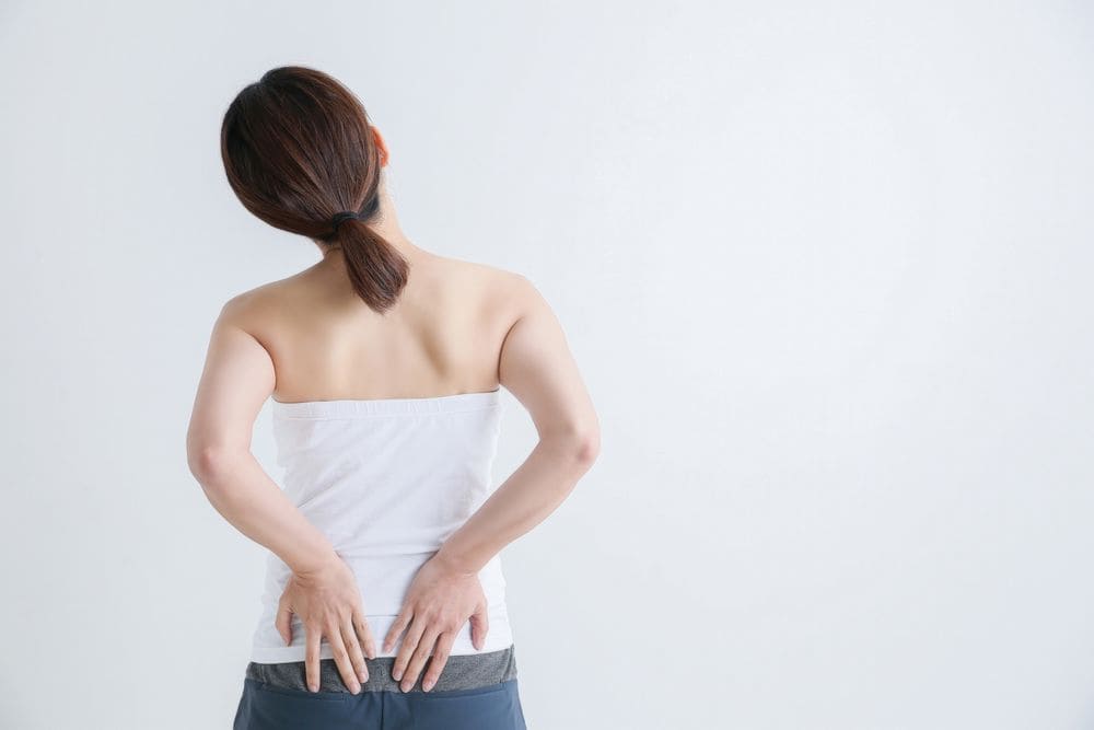 腰痛の原因は骨盤や自律神経を整えると改善する